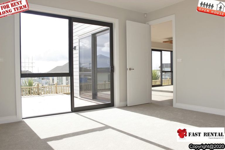 Photo of property in 25 Headland Drive, Long Bay, Auckland, 0630