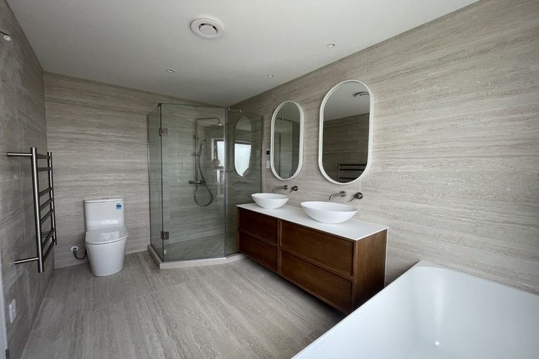 Photo of property in 15a Benders Avenue, Hillcrest, Auckland, 0627