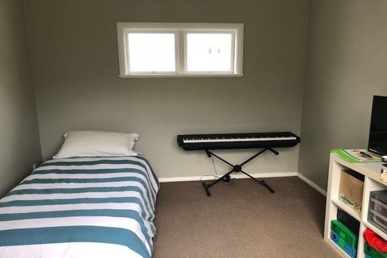 Photo of property in 8a Manuka Street, Miramar, Wellington, 6022