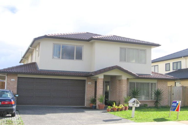 Photo of property in 7 Cambrian Crescent, Flat Bush, Auckland, 2016