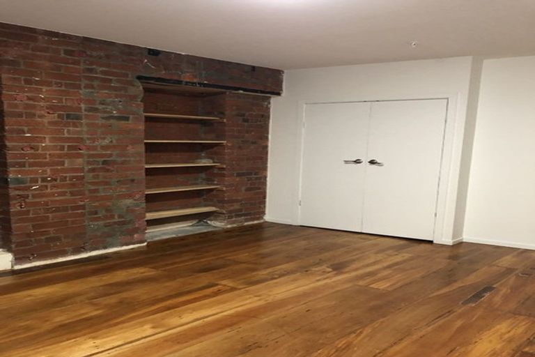 Photo of property in Bond Store Apartments, 8h Egmont Street, Te Aro, Wellington, 6011