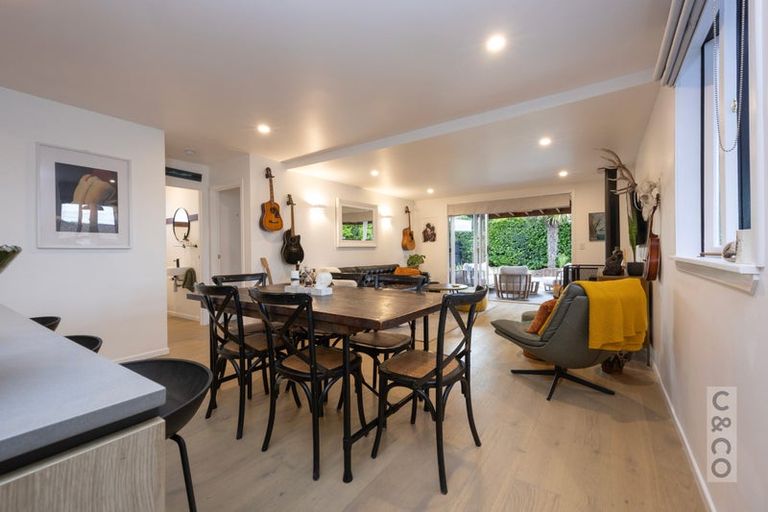 Photo of property in 50 Great North Road, Riverhead, 0820