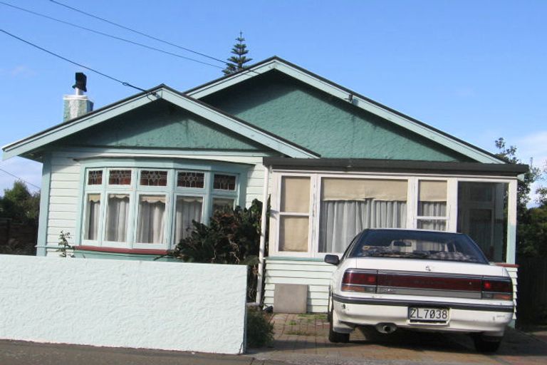 Photo of property in 155 Queens Drive, Lyall Bay, Wellington, 6022