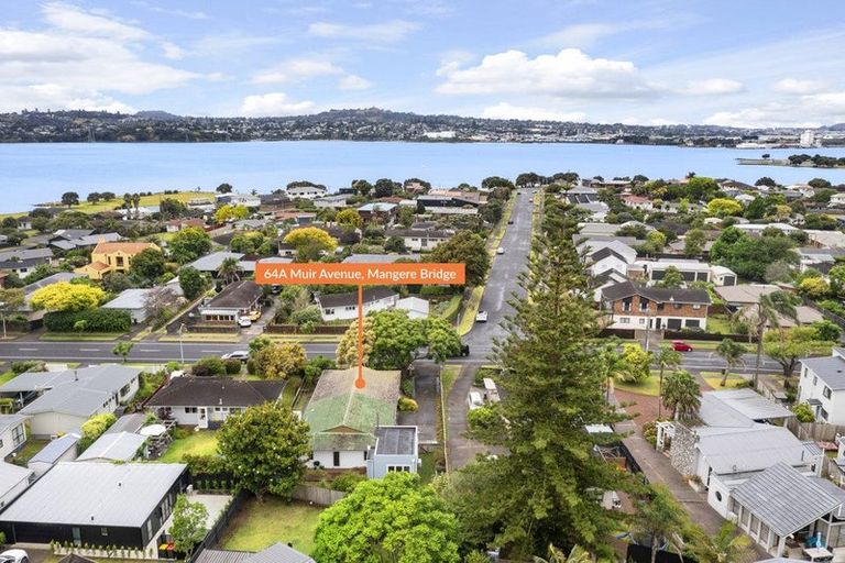 Photo of property in 64a Muir Avenue, Mangere Bridge, Auckland, 2022