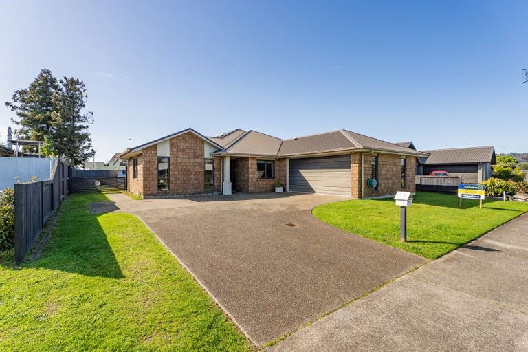 Photo of property in 42 Kupe Drive, Whitianga, 3510