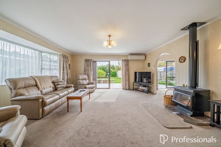 Photo of property in 14 Rawhiti Street, Stokes Valley, Lower Hutt, 5019