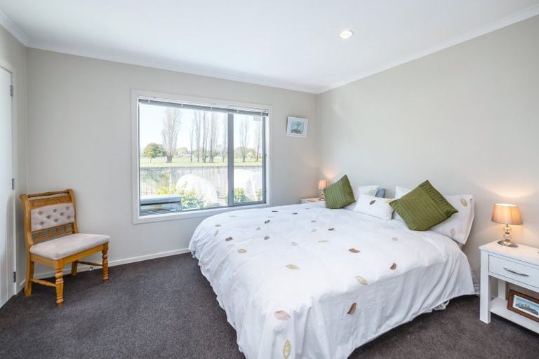 Photo of property in 11 Garrity Lane, Greytown, 5712