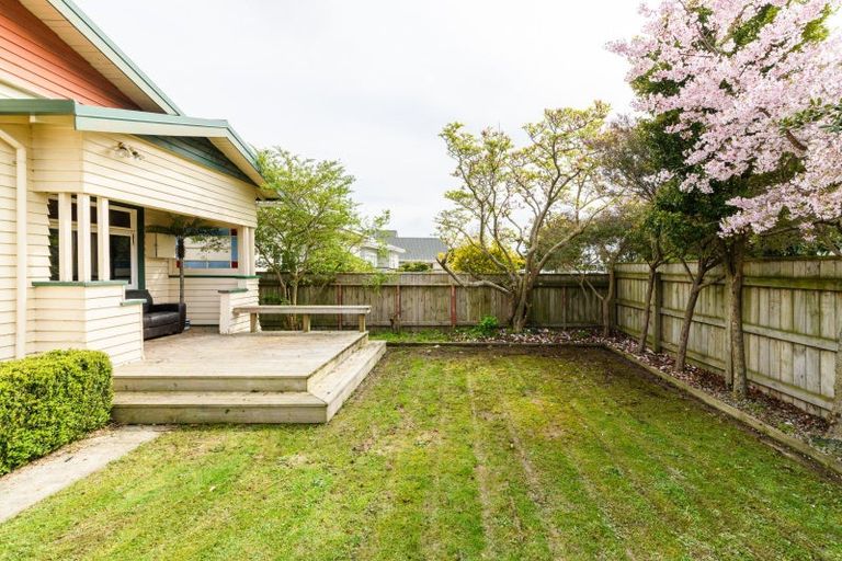 Photo of property in 54 Roy Street, Palmerston North, 4410