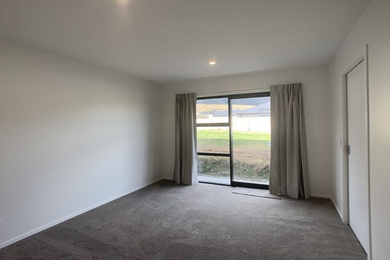 Photo of property in 58 Muster Road, Jacks Point, 9371