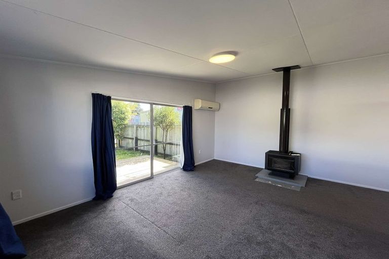 Photo of property in 71 Hikurangi Street, Trentham, Upper Hutt, 5018