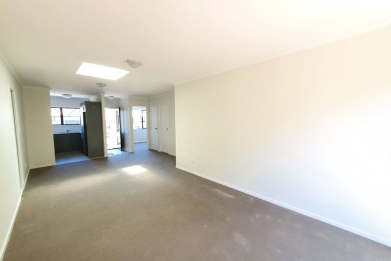 Photo of property in St Claire Village, 140/172 Mcleod Road, Te Atatu South, Auckland, 0610