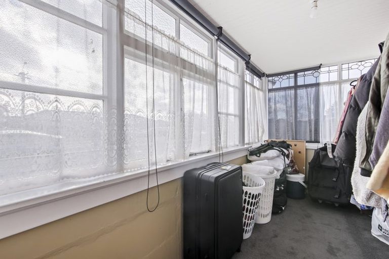 Photo of property in 33 Tower Street, Hornby, Christchurch, 8042