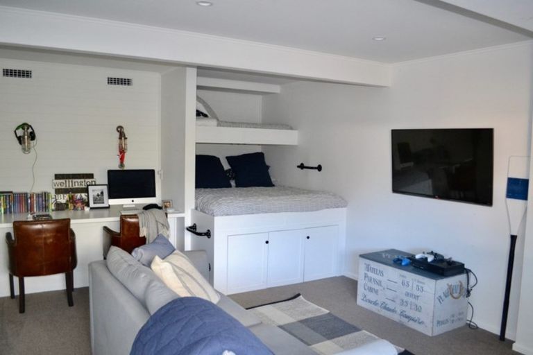 Photo of property in 75 Kohekohe Road, Waikanae, 5036