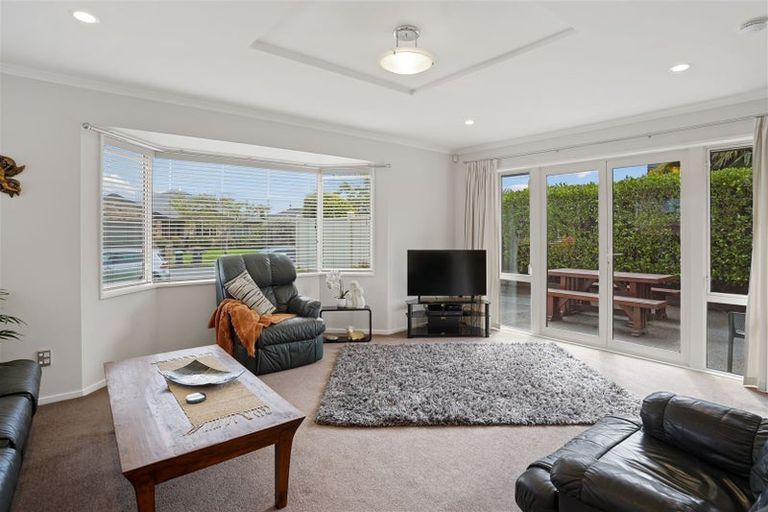 Photo of property in 4 James Hight Drive, Halswell, Christchurch, 8025