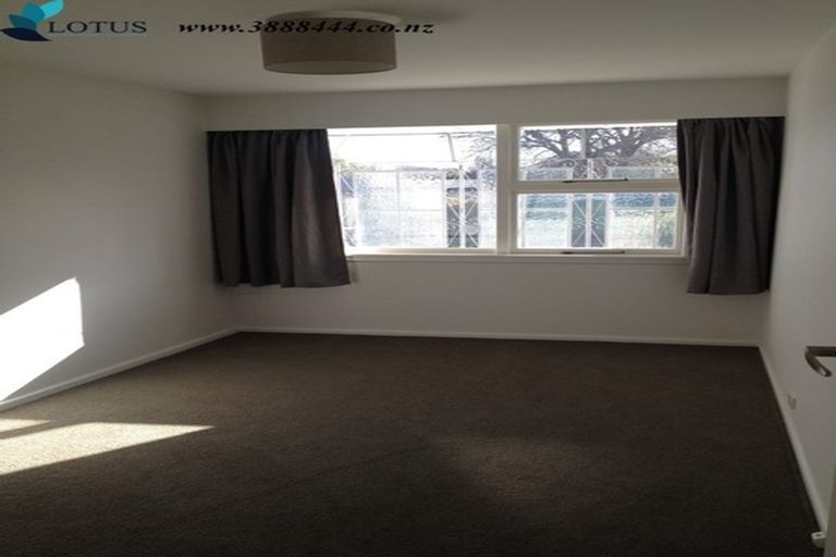 Photo of property in 2/32 Brittan Street, Linwood, Christchurch, 8011