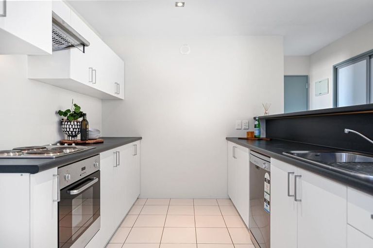 Photo of property in 17/14 Brougham Street, Addington, Christchurch, 8024