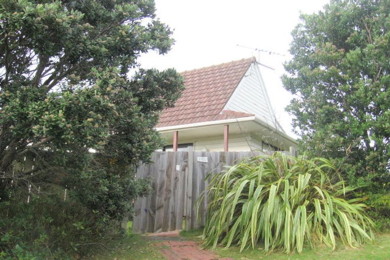 Photo of property in 210a Staithes Drive South, Whitby, Porirua, 5024