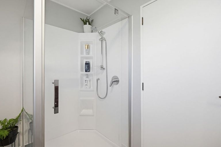 Photo of property in 2/604 Alexandra Street, Parkvale, Hastings, 4122