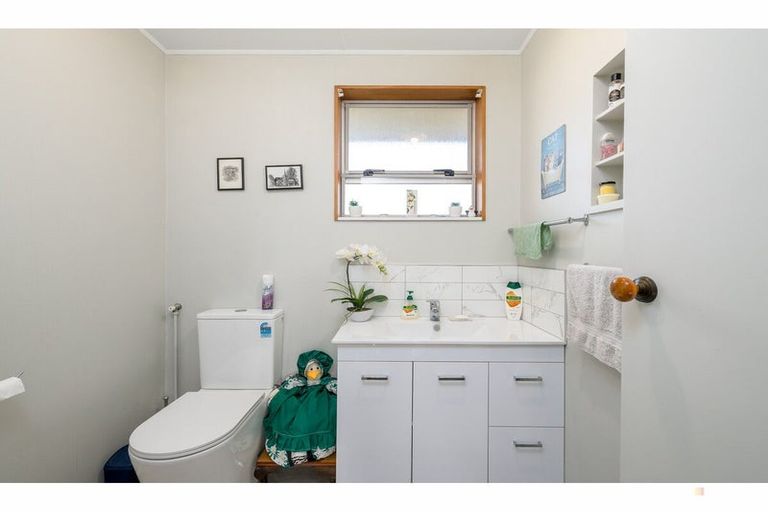 Photo of property in 150 Queen Street, Waimate, 7924