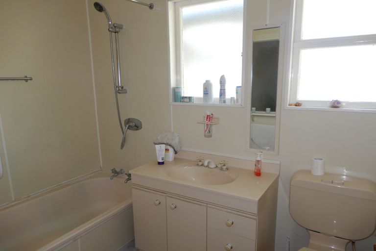 Photo of property in 90c Reservoir Street, Putaruru, 3411