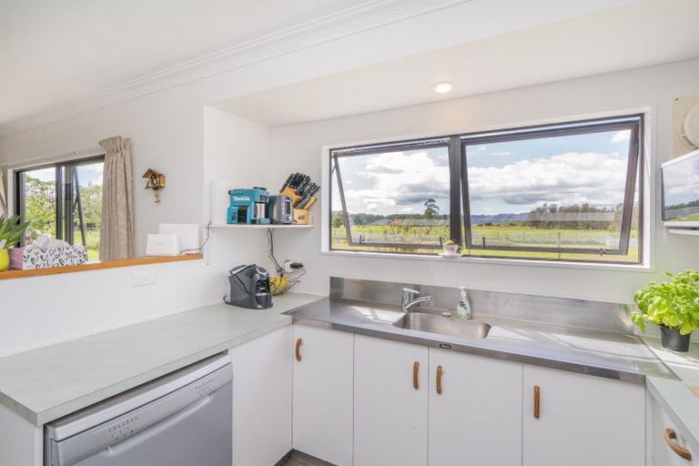 Photo of property in 142a Moewai Road, Whitianga, 3591