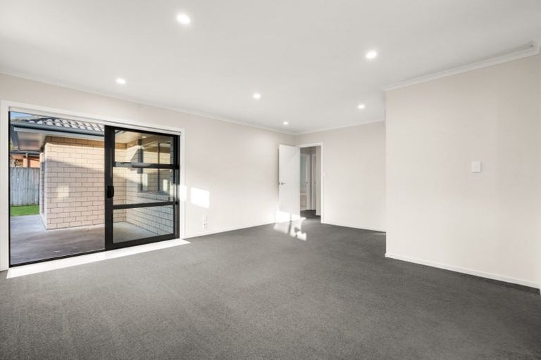Photo of property in 50 Tupelo Street, Pukete, Hamilton, 3200