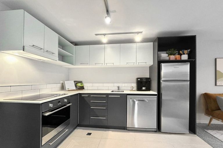 Photo of property in Detroit Apartments, 307/181 Tasman Street, Mount Cook, Wellington, 6021