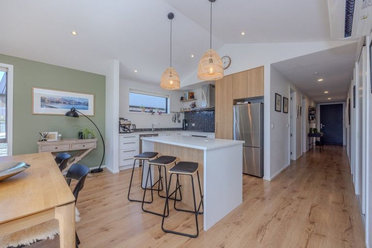 Photo of property in 20 Mount Nicholas Avenue, Wanaka, 9305