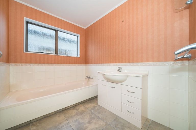 Photo of property in 9 Bruce Place, Highbury, Palmerston North, 4412