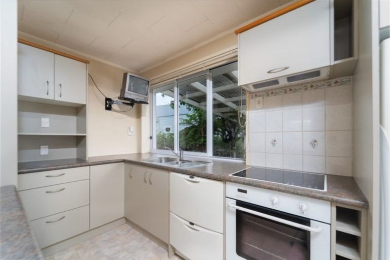 Photo of property in 23 Reading Street, Greytown, 5712