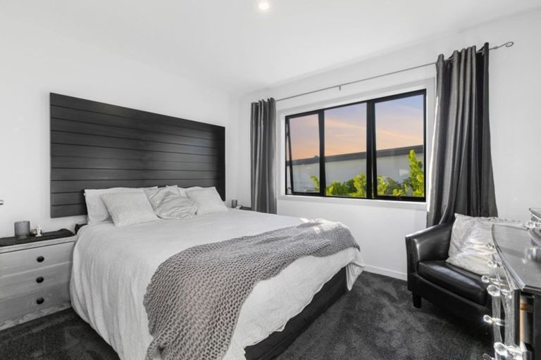 Photo of property in 131 Kennedy Road, Pyes Pa, Tauranga, 3112