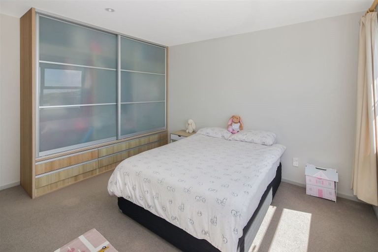 Photo of property in 19a Comber Place, Johnsonville, Wellington, 6037