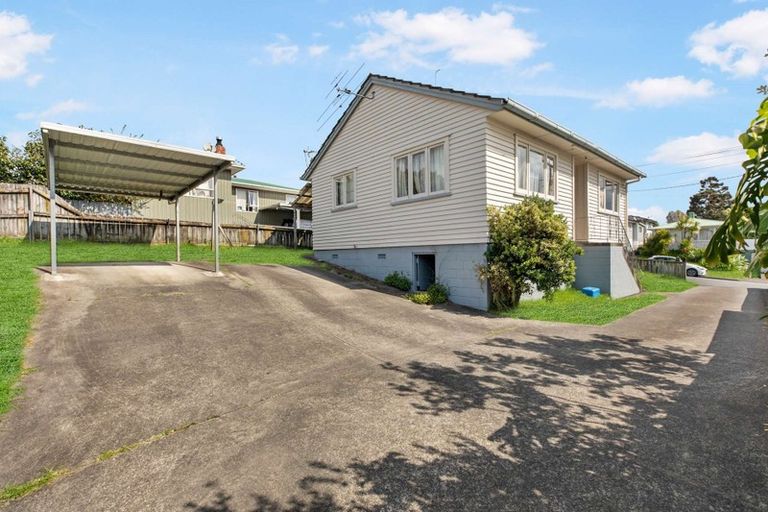 Photo of property in 17a Kereru Street, Henderson, Auckland, 0612