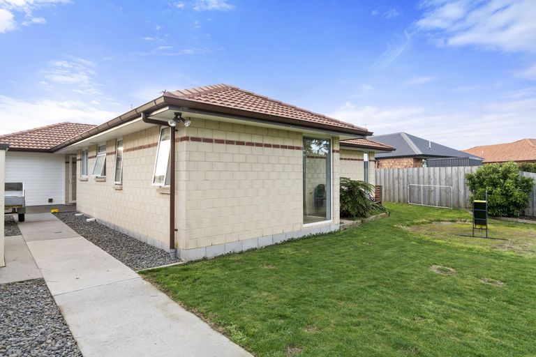 Photo of property in 12 Kereru Place, Pyes Pa, Tauranga, 3112