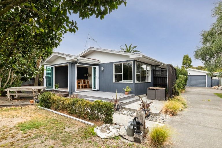 Photo of property in 4 Tucker Lane, Clive, 4102