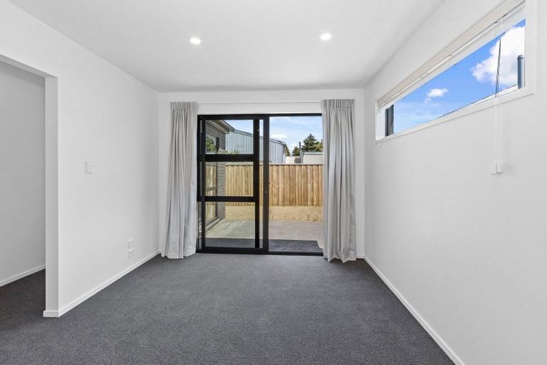 Photo of property in 6 Oakmill Drive, Casebrook, Christchurch, 8051