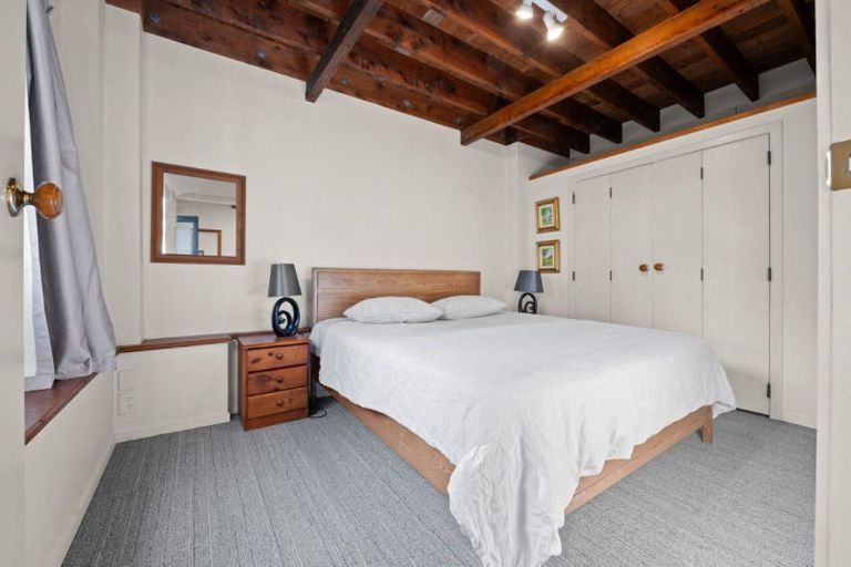 Photo of property in 84 Alpha Street, Cambridge, 3434