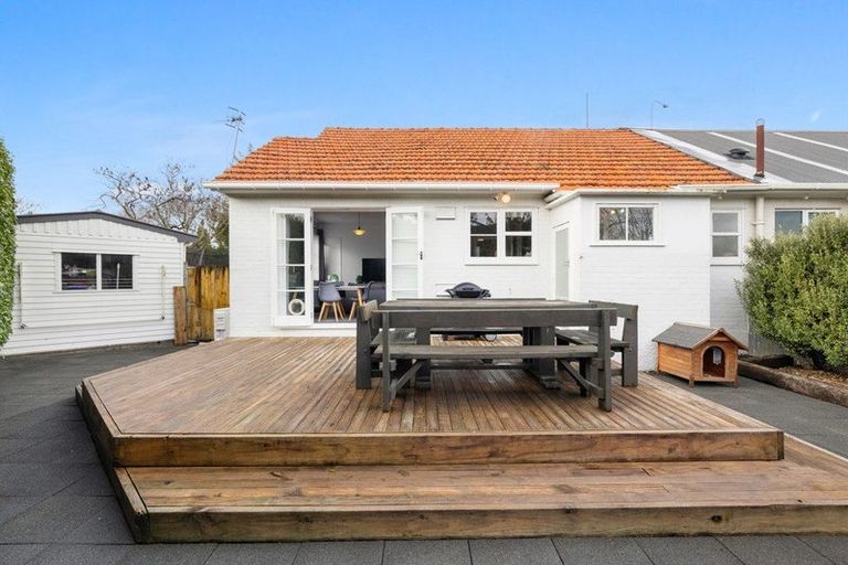 Photo of property in 3 Anderson Street, Hokowhitu, Palmerston North, 4410