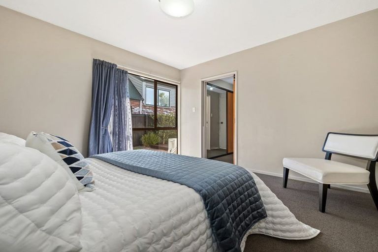 Photo of property in 33d Peverel Street, Riccarton, Christchurch, 8011