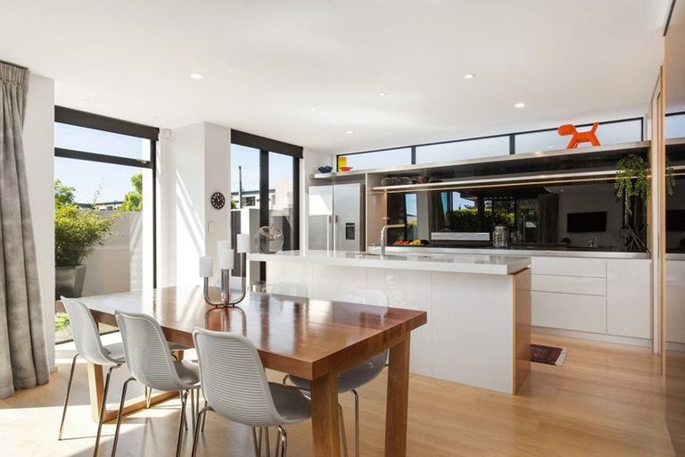 Photo of property in 459 Durham Street North, St Albans, Christchurch, 8014