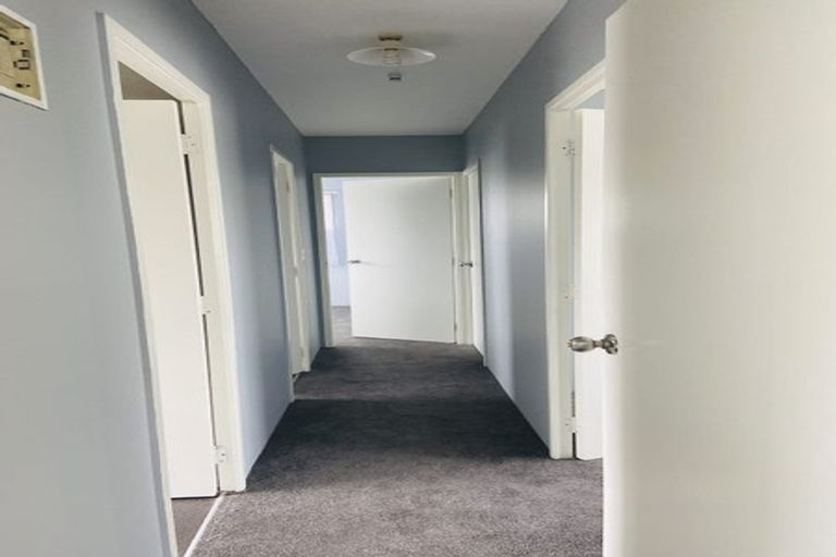 Photo of property in 1/35 Trimdon Street, Randwick Park, Auckland, 2105