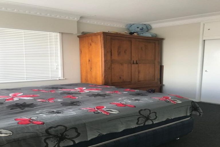 Photo of property in 2/23 Green Street, Papakura, 2110