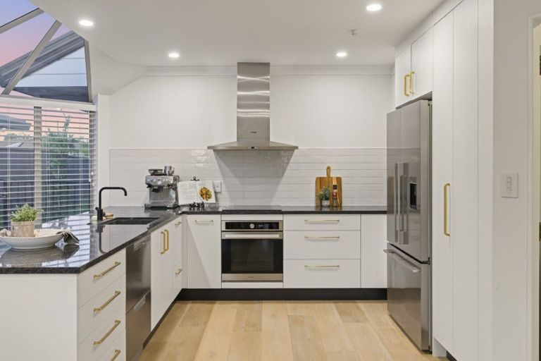 Photo of property in 34 Lotus Avenue, Mount Maunganui, 3116
