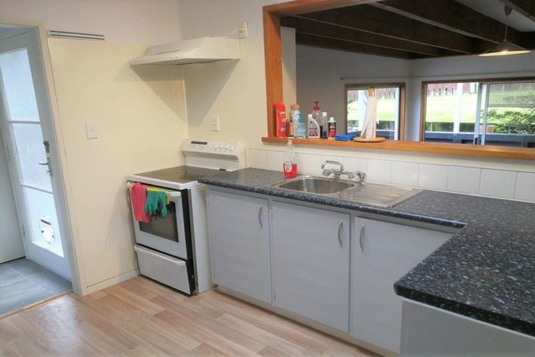 Photo of property in 2 Sylvan Park Avenue, Milford, Auckland, 0620