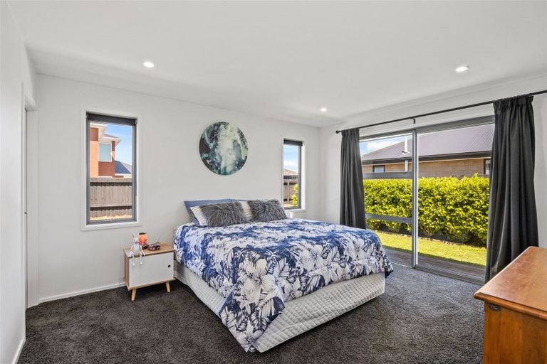 Photo of property in 10 Exeter Lane, Rolleston, 7614