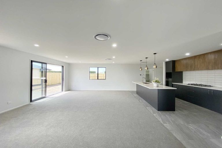 Photo of property in 72 Finn Avenue, Rolleston, 7615