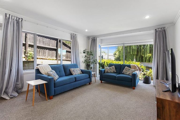 Photo of property in 1/158 Centaurus Road, Saint Martins, Christchurch, 8022