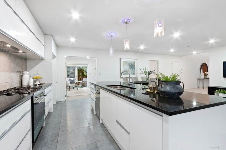 Photo of property in 29 Coolaghy Drive, Flat Bush, Auckland, 2019