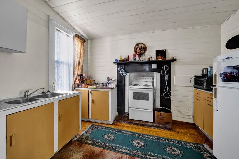 Photo of property in 45 Union Street, Hawera, 4610