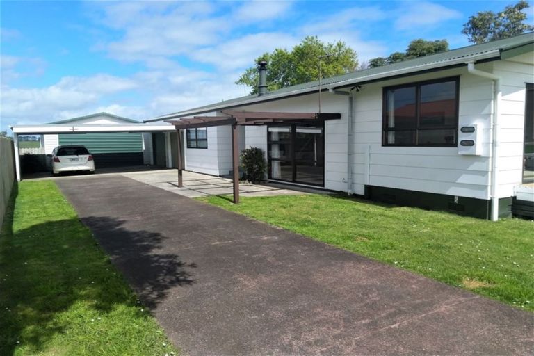Photo of property in 37 Patumahoe Road, Patumahoe, Pukekohe, 2679